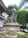 正覚寺 三沢初子像